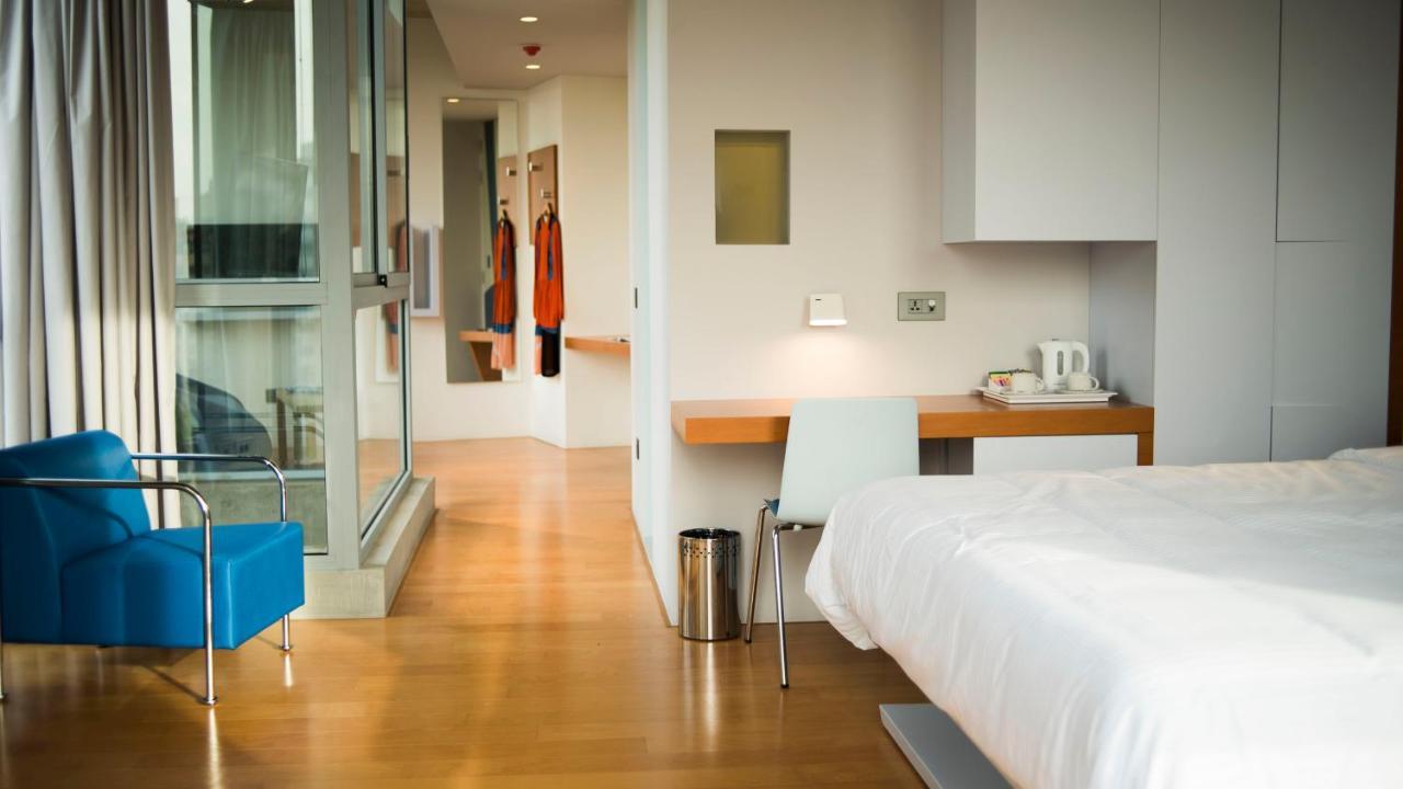Bossa Nova Beirut Hotel Exterior photo