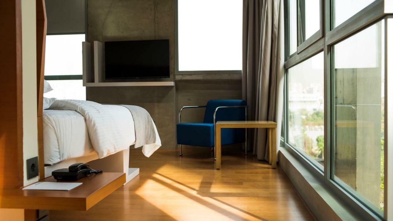 Bossa Nova Beirut Hotel Exterior photo